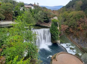 bosnia-and-herzegovina/central-bosnia-canton/landmark/jajce-waterfall-viewpoint
