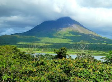 costa-rica/la-fortuna/landmark/parque-nacional-volcan-arenal