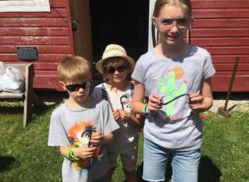 wisconsin/sturgeon-bay/landmark/heritage-village-at-big-creek