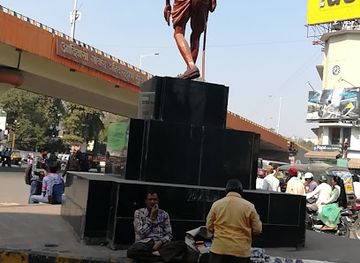 india/nagpur/landmark/mahatma-gandhi-statue