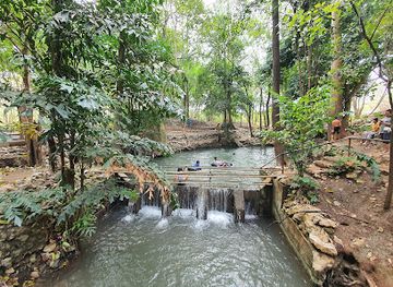 thailand/khao-yai/landmark/ban-tha-chang-spring