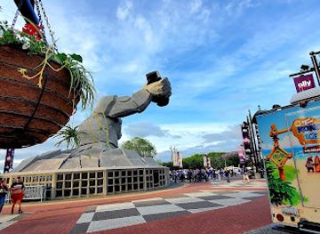 delaware/dover/landmark/miles-the-monster-statue