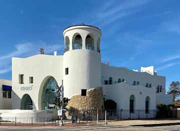 california/santa-barbara/funk-zone/landmark/moxi-the-wolf-museum-of-exploration-innovation