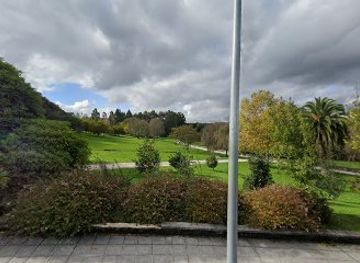 spain/santiago-de-compostela/landmark/estatua-jose-marti
