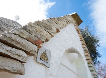 italy/apulia/landmark/trullidea