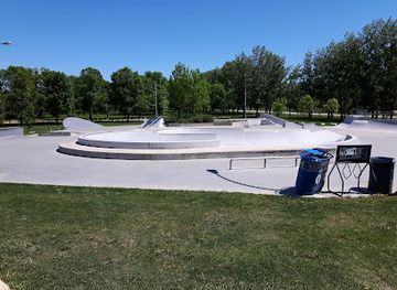 canada/interlake-region/landmark/selkirk-park