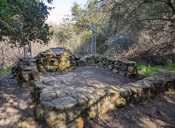 california/malibu/landmark/danielson-monument