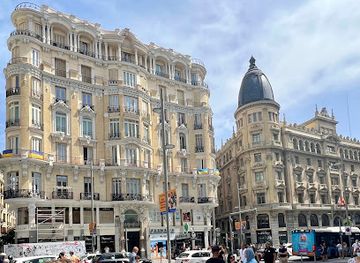 spain/madrid/gran-via/landmark/templete-metro-gran-via