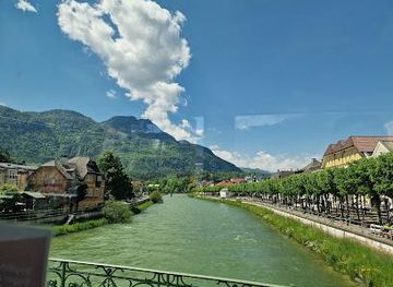austria/hallstatt/landmark/elisabethbrucke