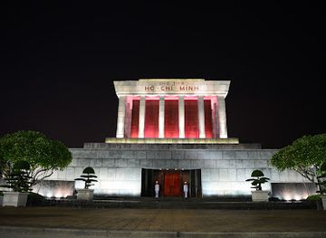 vietnam/hanoi/ba-dinh-district/landmark/quang-truong-ba-dinh