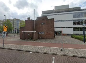 netherlands/amsterdam/oud-zuid/landmark/de-noordelijke-dienstwoning