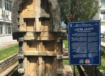 turkiye/lycian-coast/landmark/likya-anit-mezar