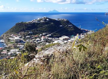 sint-maarten/point-blanche/landmark/point-blanche-hill