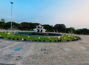 myanmar-burma/yangon/sanchaung/landmark/elephant-fountain