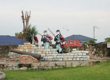 malaysia/penang/landmark/fort-cornwallis-lebuh-light