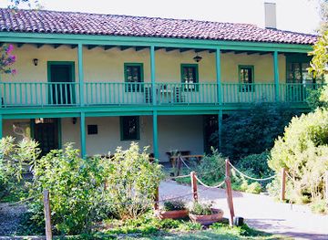 california/southern-california/landmark/rancho-los-cerritos