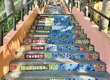 puerto-rico/la-cordillera-central/landmark/busto-del-cacique-hayuya-y-tumba-del-indio