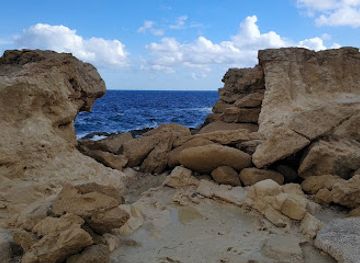 malta/northern-region/landmark/white-rocks