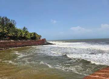 Sinquerim Fort