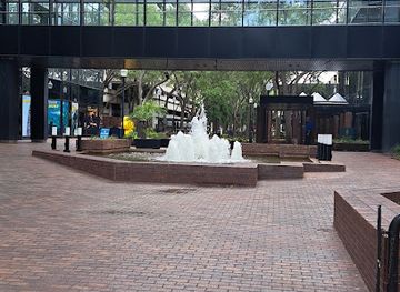 florida/tampa/landmark/william-f-poe-plaza