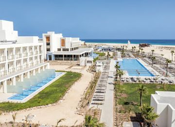 cabo-verde/sal/landmark/hotel-riu-palace-santa-maria
