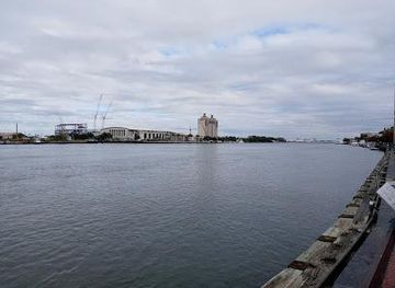 south-carolina/hilton-head-island/landmark/e-river-st