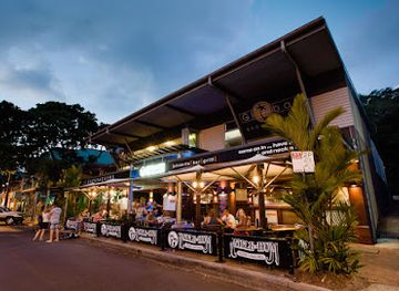 australia/port-douglas/landmark/rattle-n-hum-port-douglas