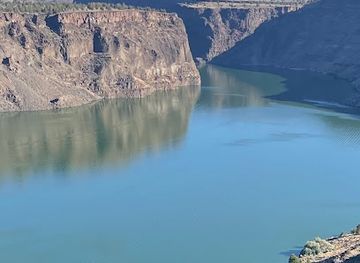 oregon/jefferson-county/landmark/lake-billy-chinook