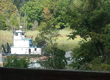 virginia/newport-news/landmark/skiffe-s-creek-redoubt