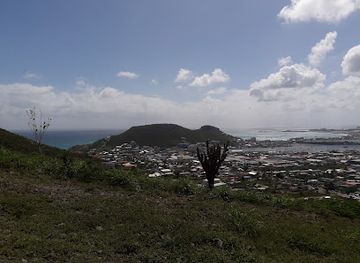 sint-maarten/cole-bay/landmark/cole-bay-hill
