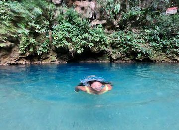 belize/the-cayes/landmark/inland-blue-hole