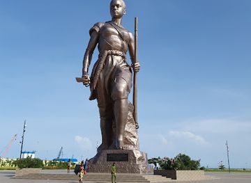 benin/cotonou/haie-vive/landmark/place-de-l-amazone