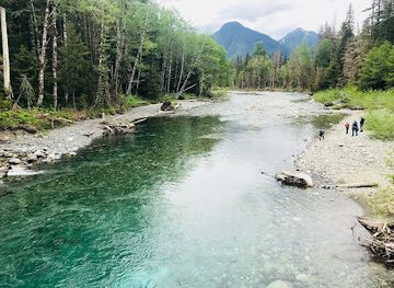 washington/central-washington/landmark/big-four-ice-caves