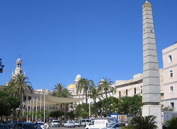 spain/cadiz/san-juan/landmark/plaza-de-san-juan-de-dios