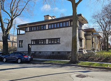 wisconsin/milwaukee/landmark/frank-lloyd-wright-s-burnham-block