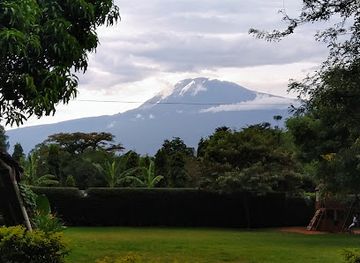 tanzania/moshi/landmark/maembe-garden-restaurant