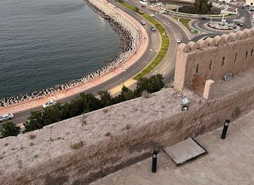 oman/muscat/muttrah/landmark/old-watch-tower
