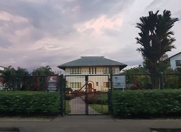 suriname/paramaribo/landmark/het-surinaamsch-rumhuis