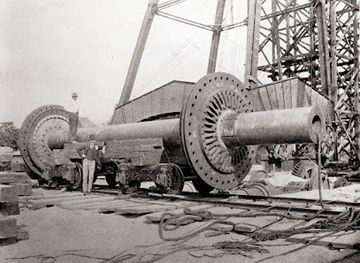 missouri/st-louis/landmark/1893-1904-world-s-fair-ferris-wheel-axle