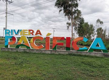 panama/panama-city/punta-pacifica/landmark/parador-fotografico-riviera-pacifica