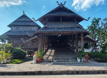 indonesia/west-nusa-tenggara/landmark/istana-dalam-loka