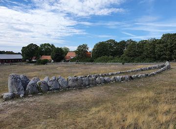 sweden/gotland/landmark/gannarve-ship-grave