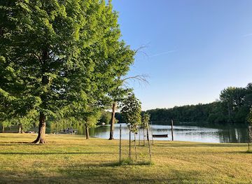 illinois/river-bend/landmark/homer-lake-forest-preserve