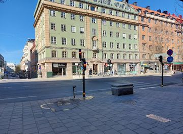 sweden/stockholm-archipelago/landmark/olof-palme-memorial-plaque