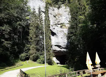 Lurgrotte