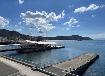 japan/awaji/landmark/whirlpools-cruise