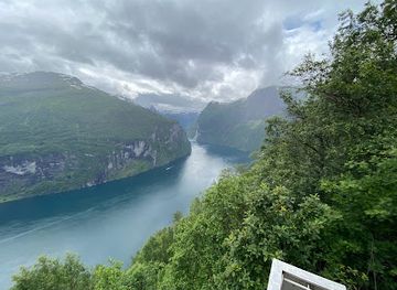 norway/geirangerfjord/landmark/norwegian-fjord-centre