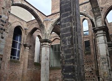 germany/dusseldorf/landmark/old-st-alban