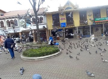 ecuador/loja/landmark/plaza-de-la-federacion-de-loja-o-santo-domingo