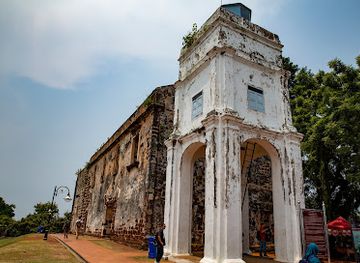 malaysia/northern-region/landmark/st-paul-s-hill